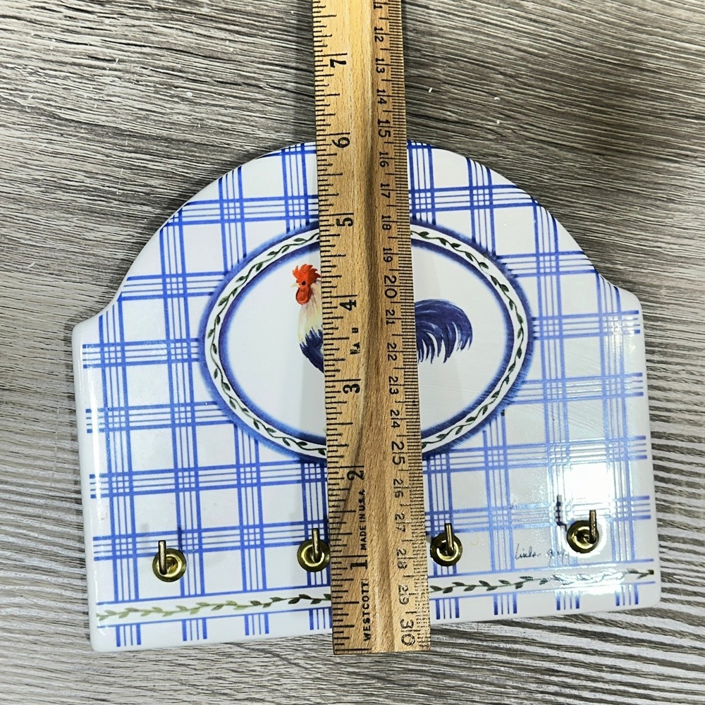 Santa Barbara Ceramic Design Rooster Key Rack Blue Plaid Linda Grayson 6.5x5.5in - Picture 5 of 6